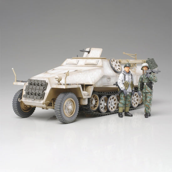 Tamiya Sd.Kfz. 251/1 Ausf.D Halftrack Scale Model Kit, 1:48
