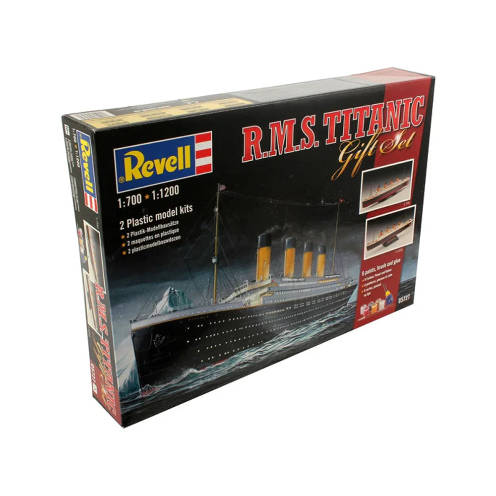 Revell R.M.S. Titanic 2x Scale Models Gift Set, 1:700 and 1:1200